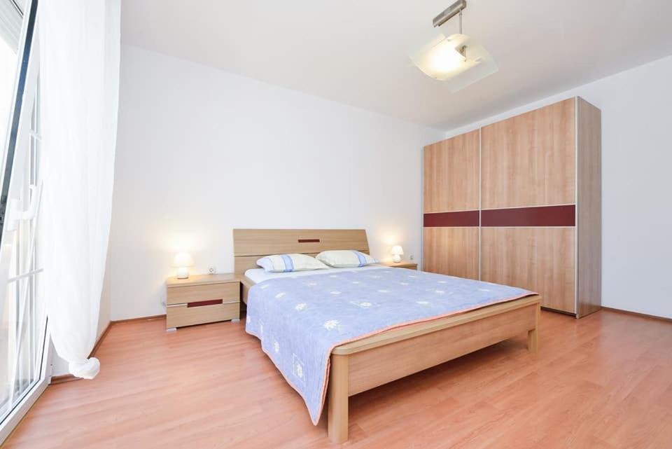 Sreca Apartment Near Beach With Bbq Bibinje Luaran gambar