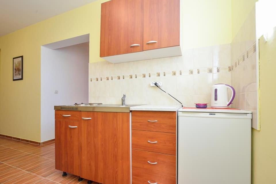 Sreca Apartment Near Beach With Bbq Bibinje Luaran gambar